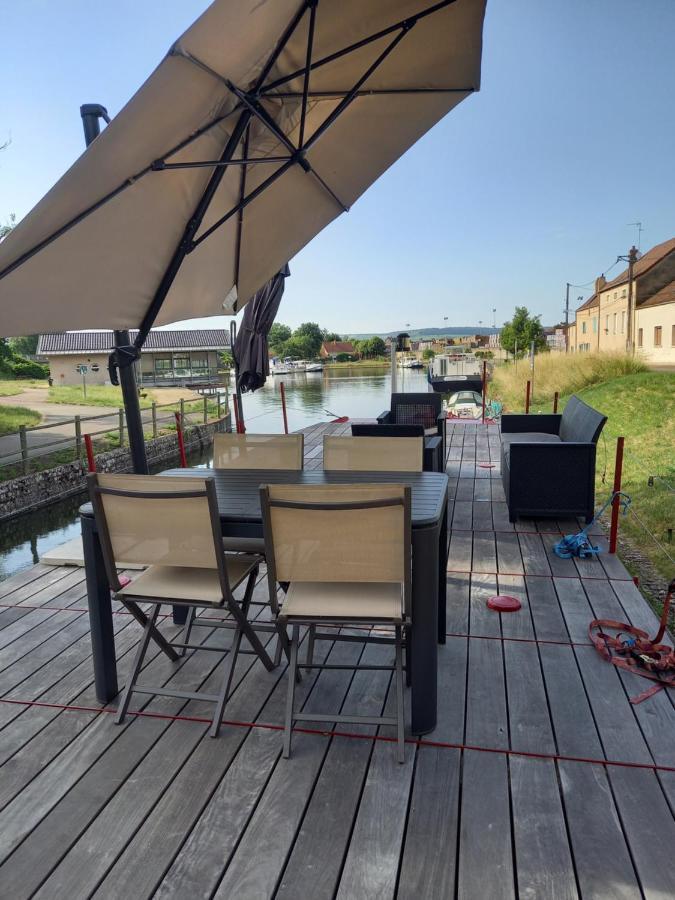 Les Amis D'Ulysse Hotel Chagny  Buitenkant foto